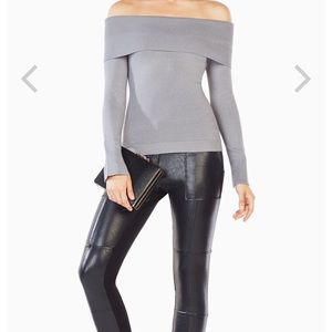 BCBGMAXAZRIA OFFSHOULDER TOP